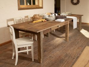Landelijke oud eiken eettafel