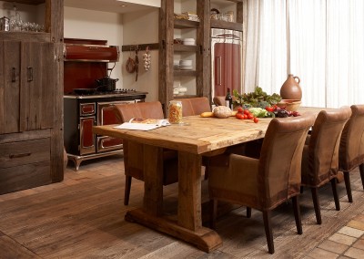 Wonen landelijke stijl tafel oud eiken